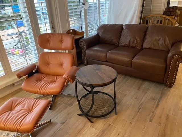2647 Pine St, Matlacha, Florida 33993