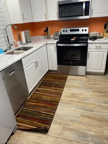 2647 Pine St, Matlacha, Florida 33993