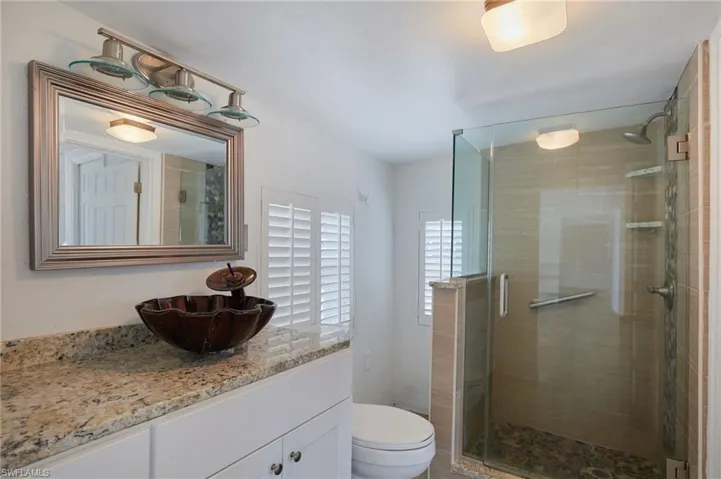 2647 Pine St, Matlacha, Florida 33993