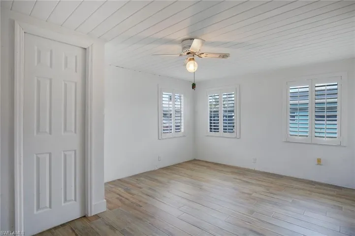 2647 Pine St, Matlacha, Florida 33993