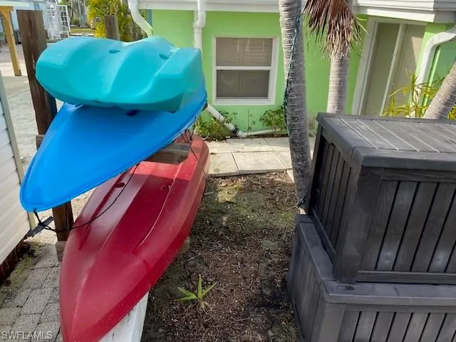 2647 Pine St, Matlacha, Florida 33993