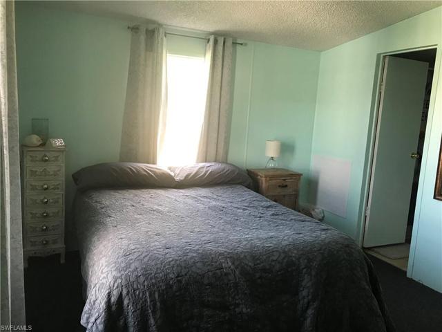 6450  Eastwood Acres  RD, Fort Myers, FL 33905