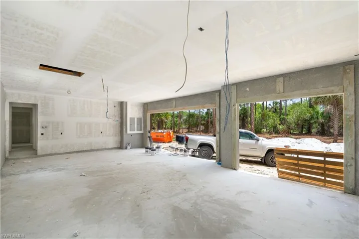 3191 16th Ave Ne, Naples, Florida 34120