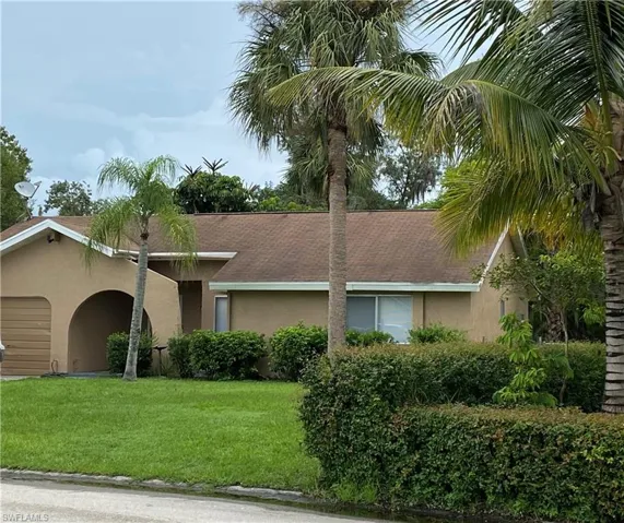 4015 E Palomar  CIR, Labelle, FL 33935