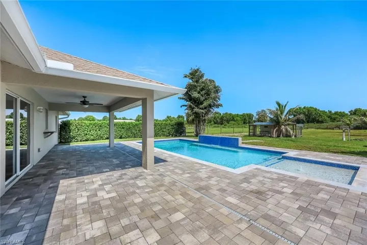 3857 39th Ave Ne, Naples, Florida 34120