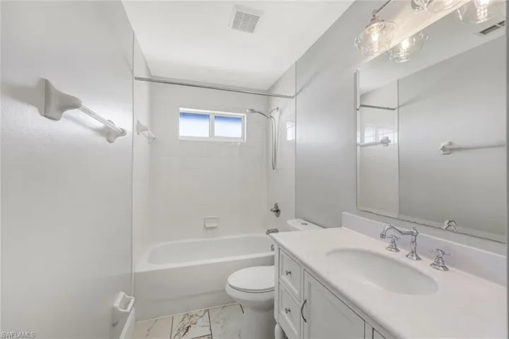 3857 39th Ave Ne, Naples, Florida 34120