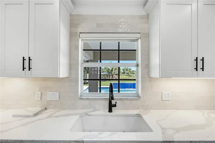 3857 39th Ave Ne, Naples, Florida 34120