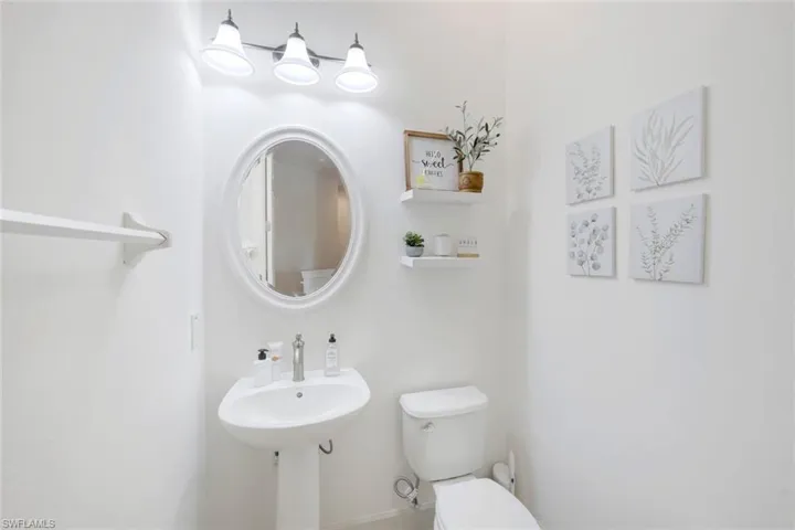 9550 Ironstone Ter 201, Naples, Florida 34120