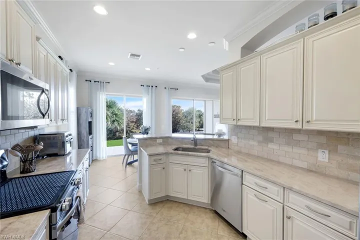 9550 Ironstone Ter 201, Naples, Florida 34120