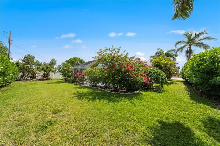 3410 Country Club Blvd, Cape Coral, Florida 33904