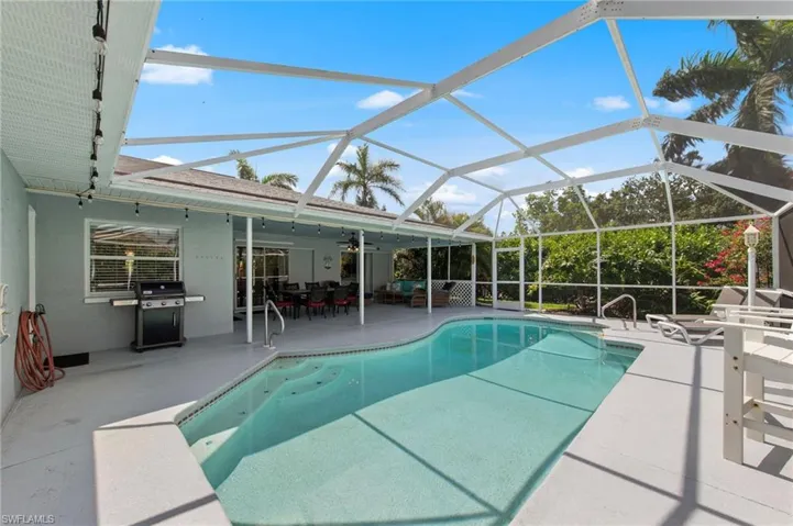 3410 Country Club Blvd, Cape Coral, Florida 33904
