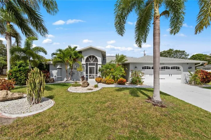 3410 Country Club Blvd, Cape Coral, Florida 33904