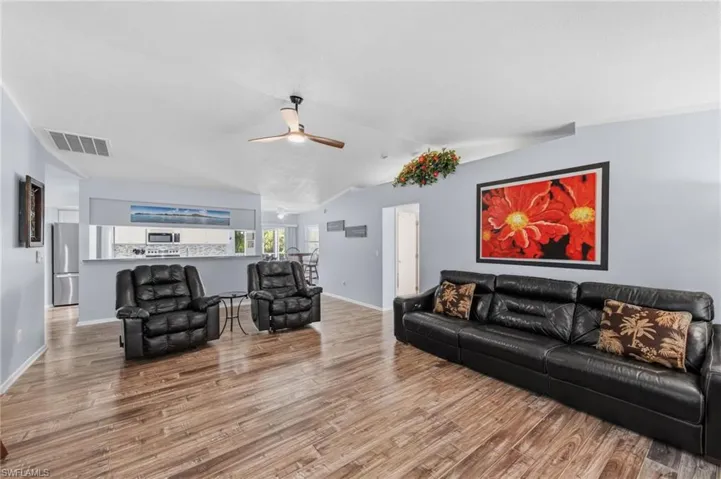 3410 Country Club Blvd, Cape Coral, Florida 33904