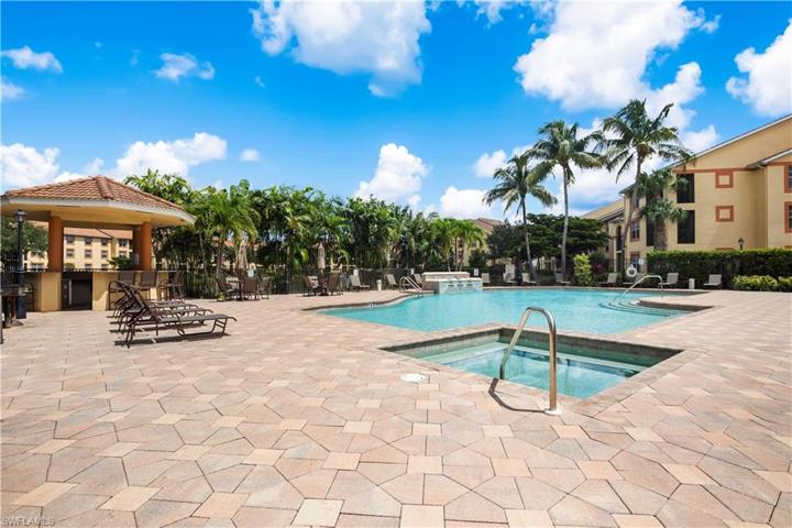7960  Preserve  CIR, Naples, FL 34119