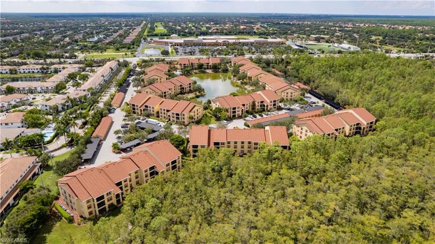 7960  Preserve  CIR, Naples, FL 34119