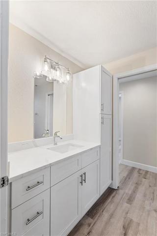 7960  Preserve  CIR, Naples, FL 34119