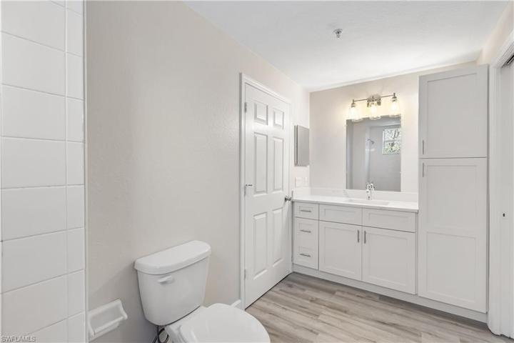 7960  Preserve  CIR, Naples, FL 34119