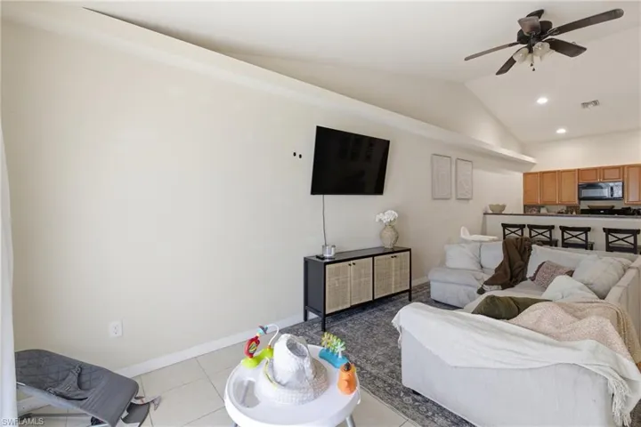 1018-1020 SE 24th  AVE, Cape Coral, FL 33990