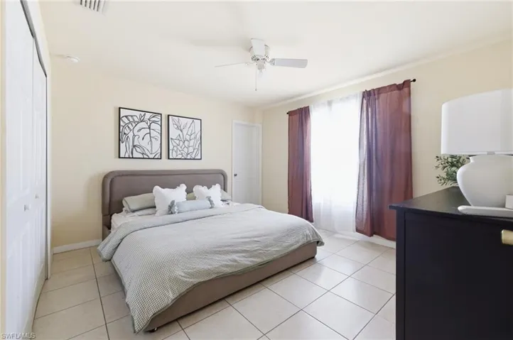 1018-1020 SE 24th  AVE, Cape Coral, FL 33990