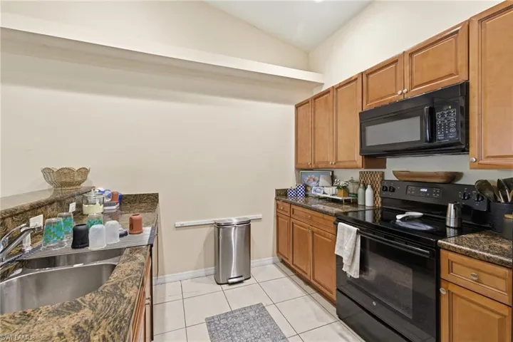 1018-1020 SE 24th  AVE, Cape Coral, FL 33990
