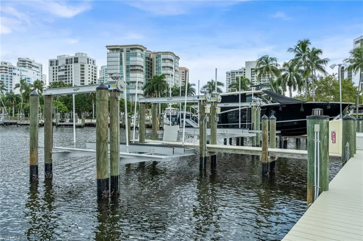 4450 Gulf Shore Blvd N, Naples, Florida 34103