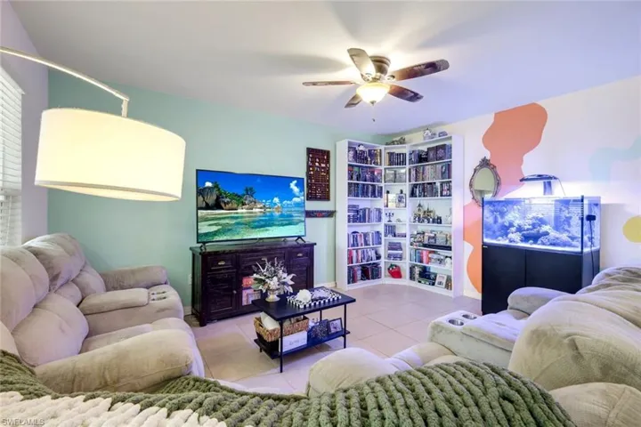 511 Nw 26th St, Cape Coral, Florida 33993