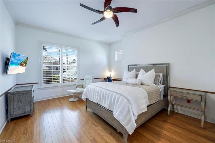 Upper level guest bedroom in main house with en suite bathroom.