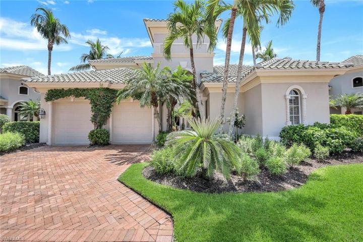 Maintenance free living in a single family home?  You found it here!
