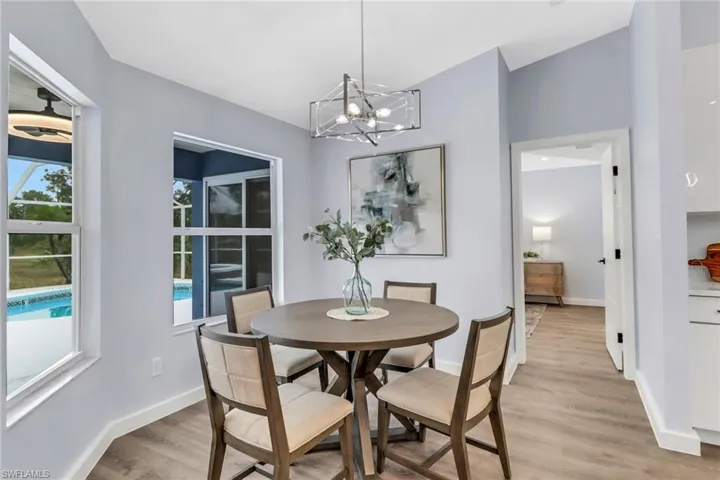 Eat in kitchen area