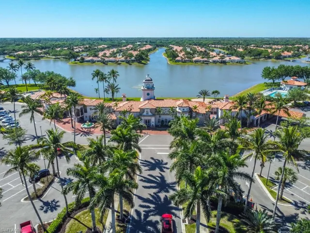 4386  Novato  CT, Naples, FL 34109