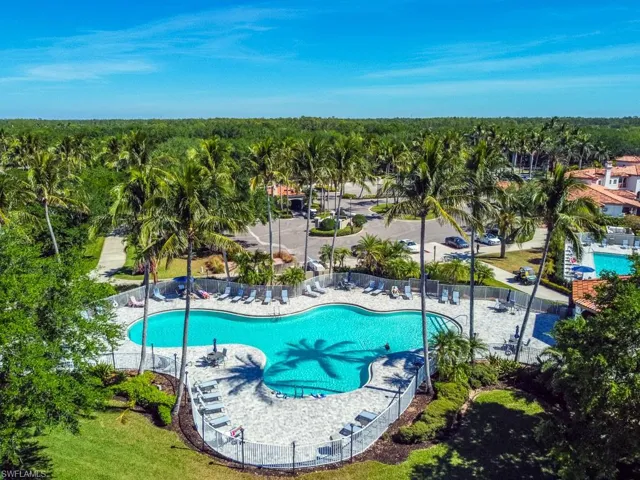 4386  Novato  CT, Naples, FL 34109