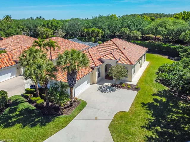 4386  Novato  CT, Naples, FL 34109