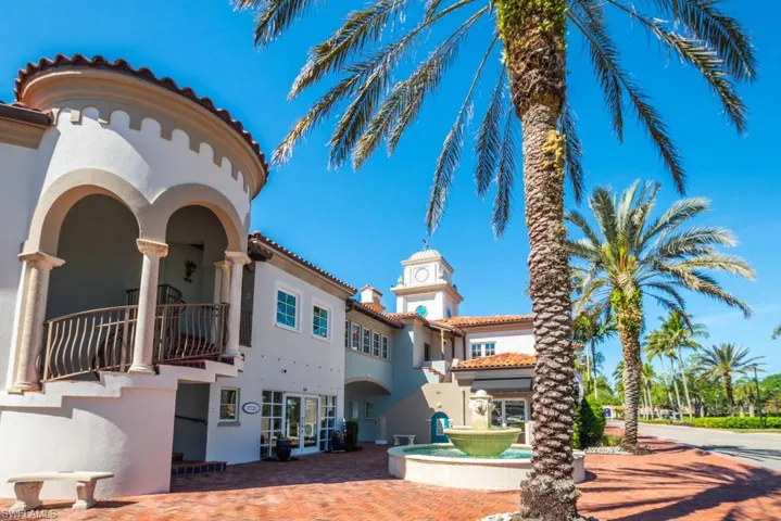 4386  Novato  CT, Naples, FL 34109