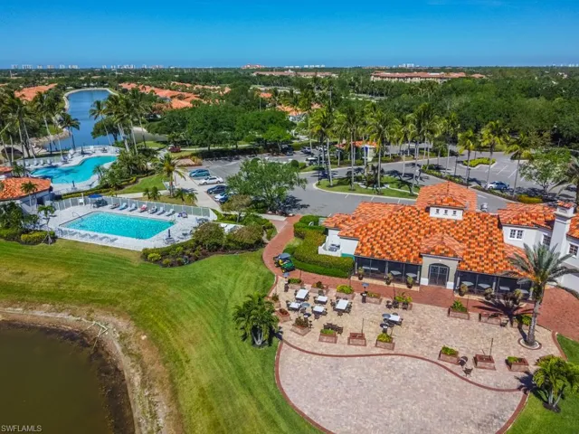 4386  Novato  CT, Naples, FL 34109