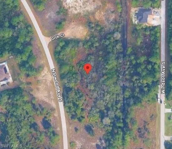 451 Norwood Ave S, Lehigh Acres, Florida 33974
