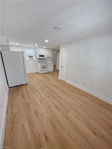 204 2nd St 2, Fort Myers, Florida 33907