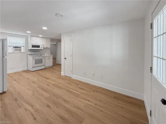 204 2nd St 2, Fort Myers, Florida 33907