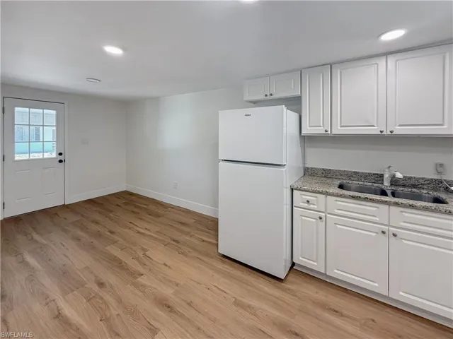 204 2nd St 2, Fort Myers, Florida 33907