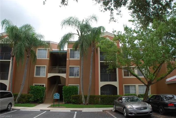 1130  Reserve  WAY, Naples, FL 34105