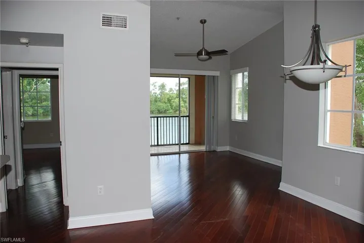 1130  Reserve  WAY, Naples, FL 34105