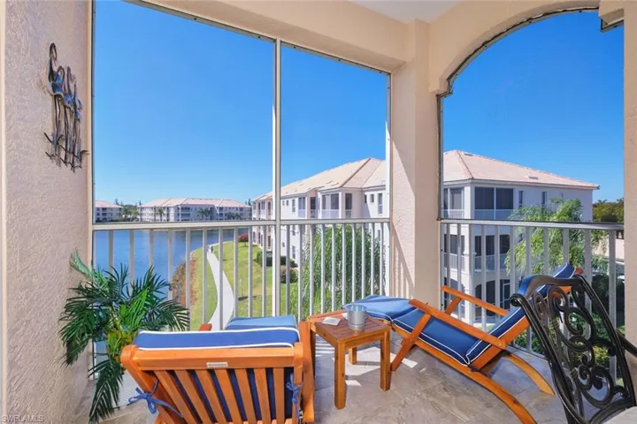 Balcony with a sunroom