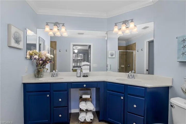 9514  Avellino  WAY, Naples, FL 34113