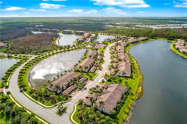 9514  Avellino  WAY, Naples, FL 34113