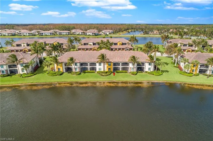 9514  Avellino  WAY, Naples, FL 34113