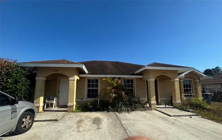 2429 Nobel Ave 2431, Lehigh Acres, Florida 33973