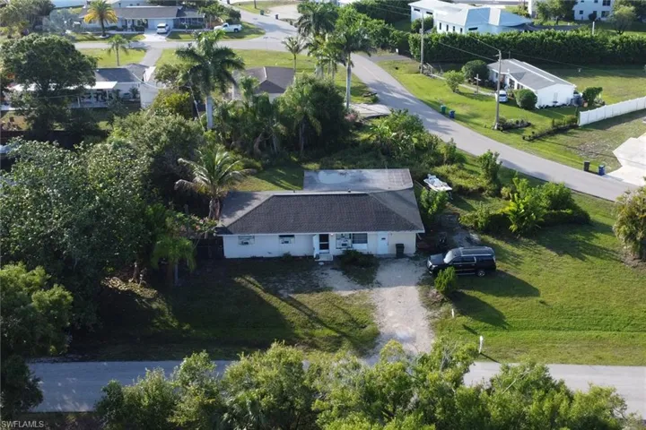 6701 Fiesta Ln, Fort Myers, Florida 33919