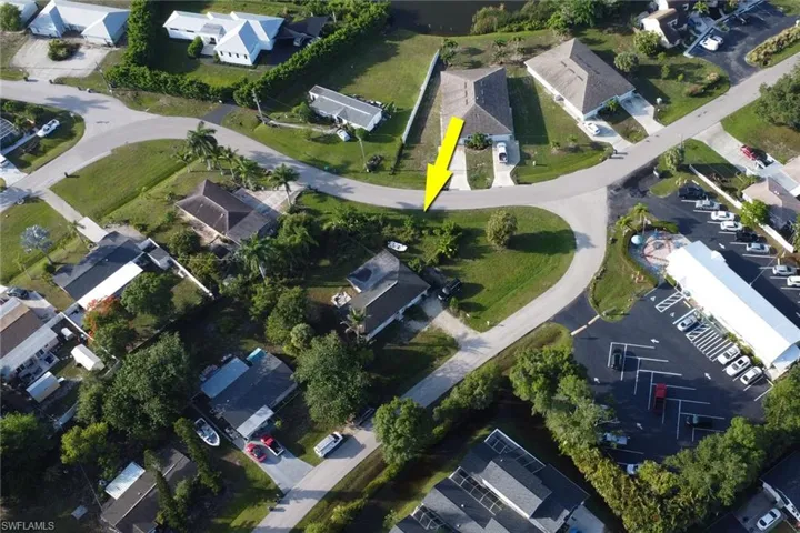 6701 Fiesta Ln, Fort Myers, Florida 33919