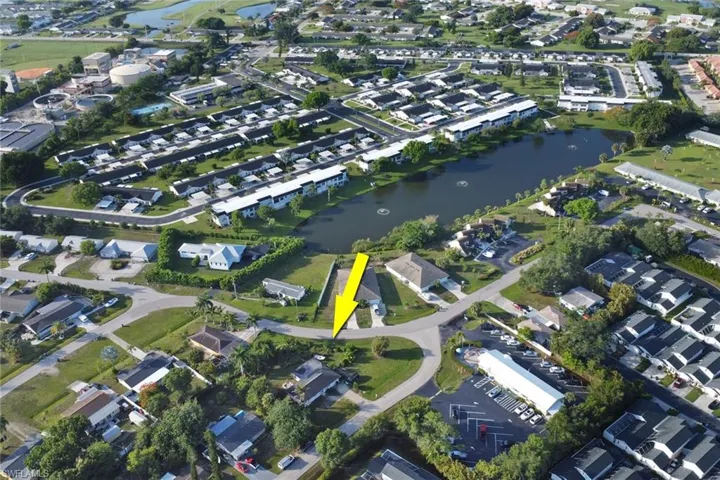 6701 Fiesta Ln, Fort Myers, Florida 33919