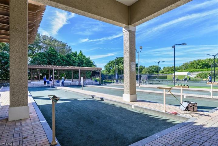 1916 Seville BLVD # 1912, NAPLES FL 34109