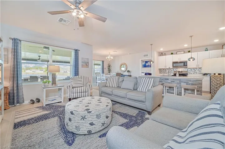 8908  Cascade Price  CIR, North Fort Myers, FL 33917